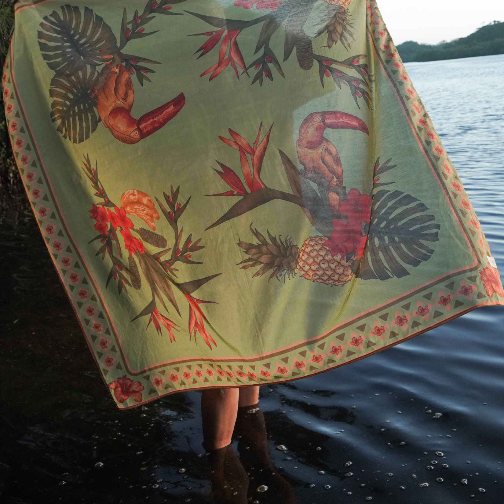 wandering folk - cuban tropical sarong - lime