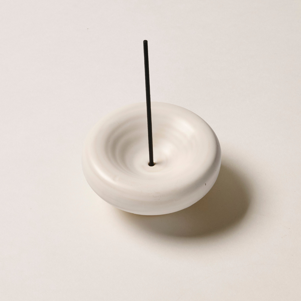 gentle habits - the vessel incense holder - cream