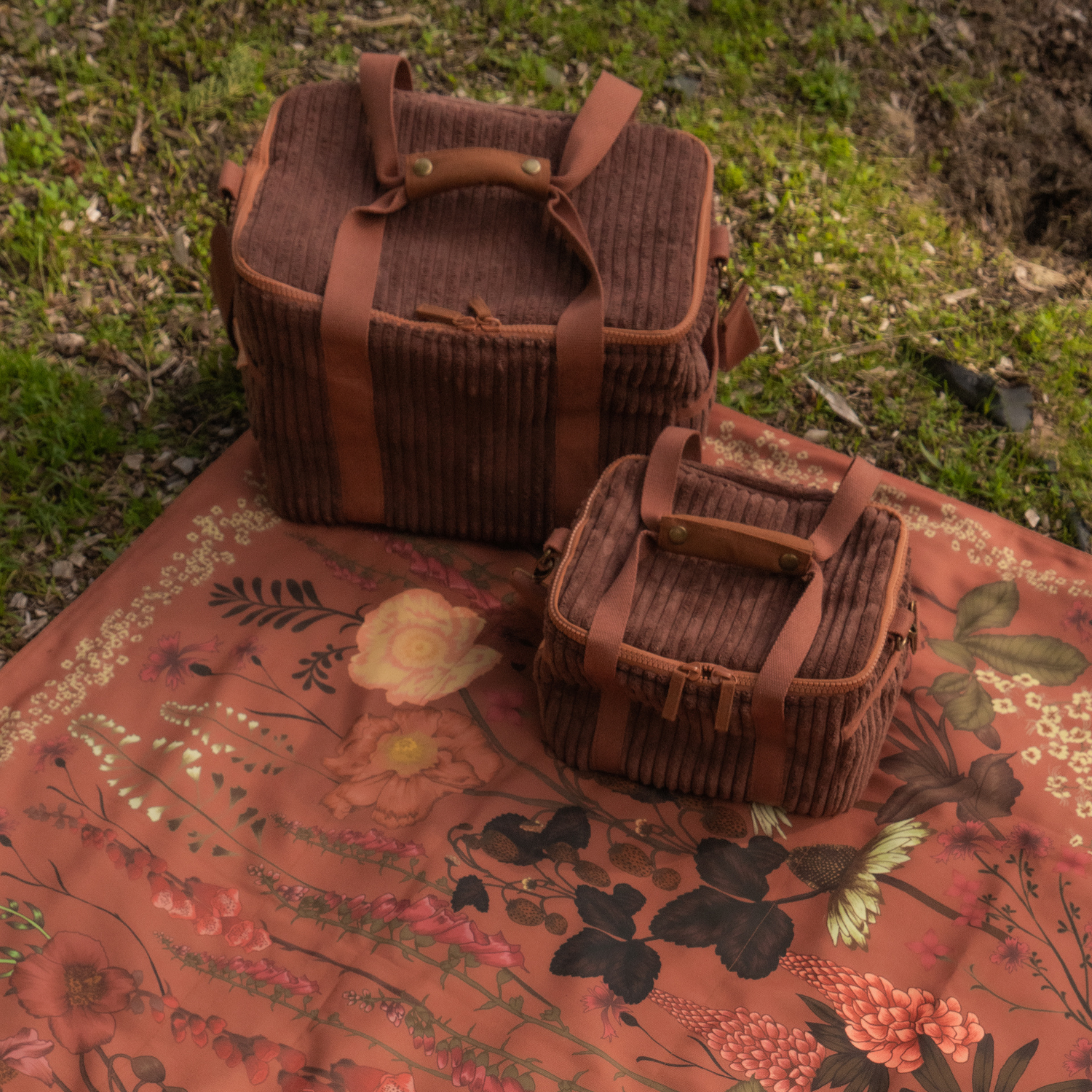 wandering folk - cord large cooler bag - chocolate