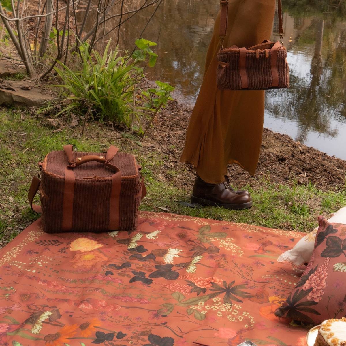 wandering folk - cord large cooler bag - chocolate