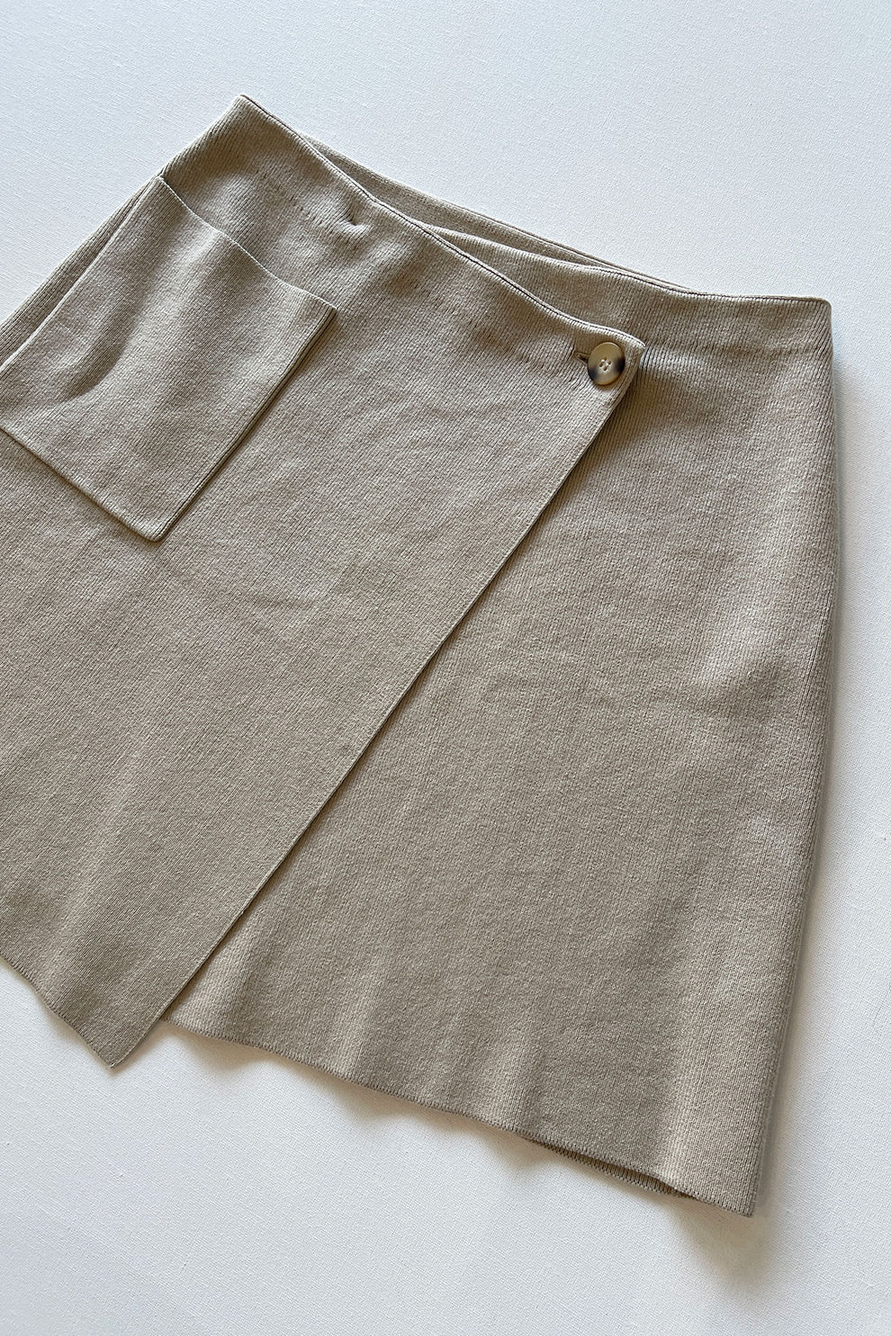 arcaa movement - ria skirt - taupe