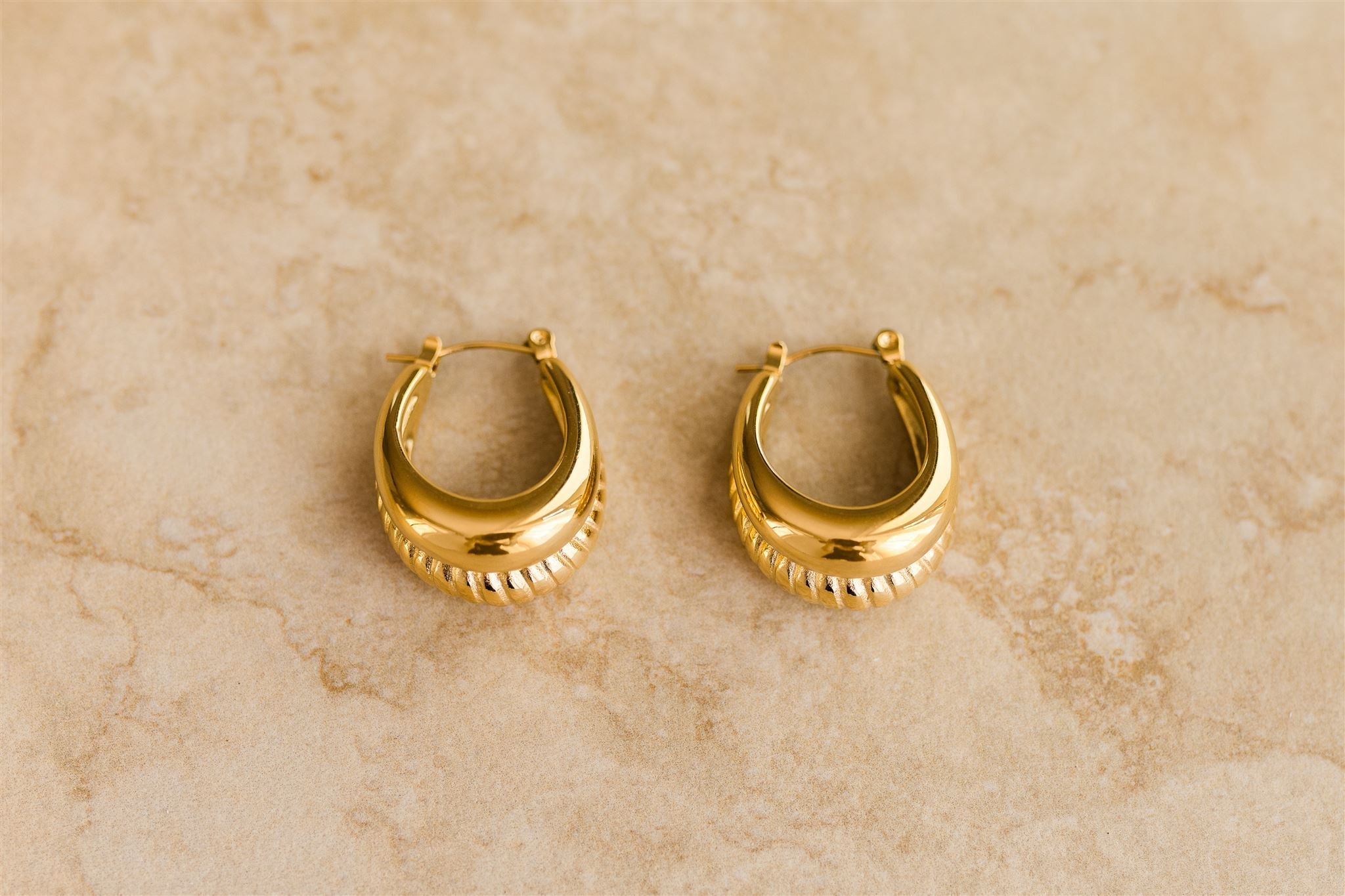 indigo & wolfe - cove earrings - gold