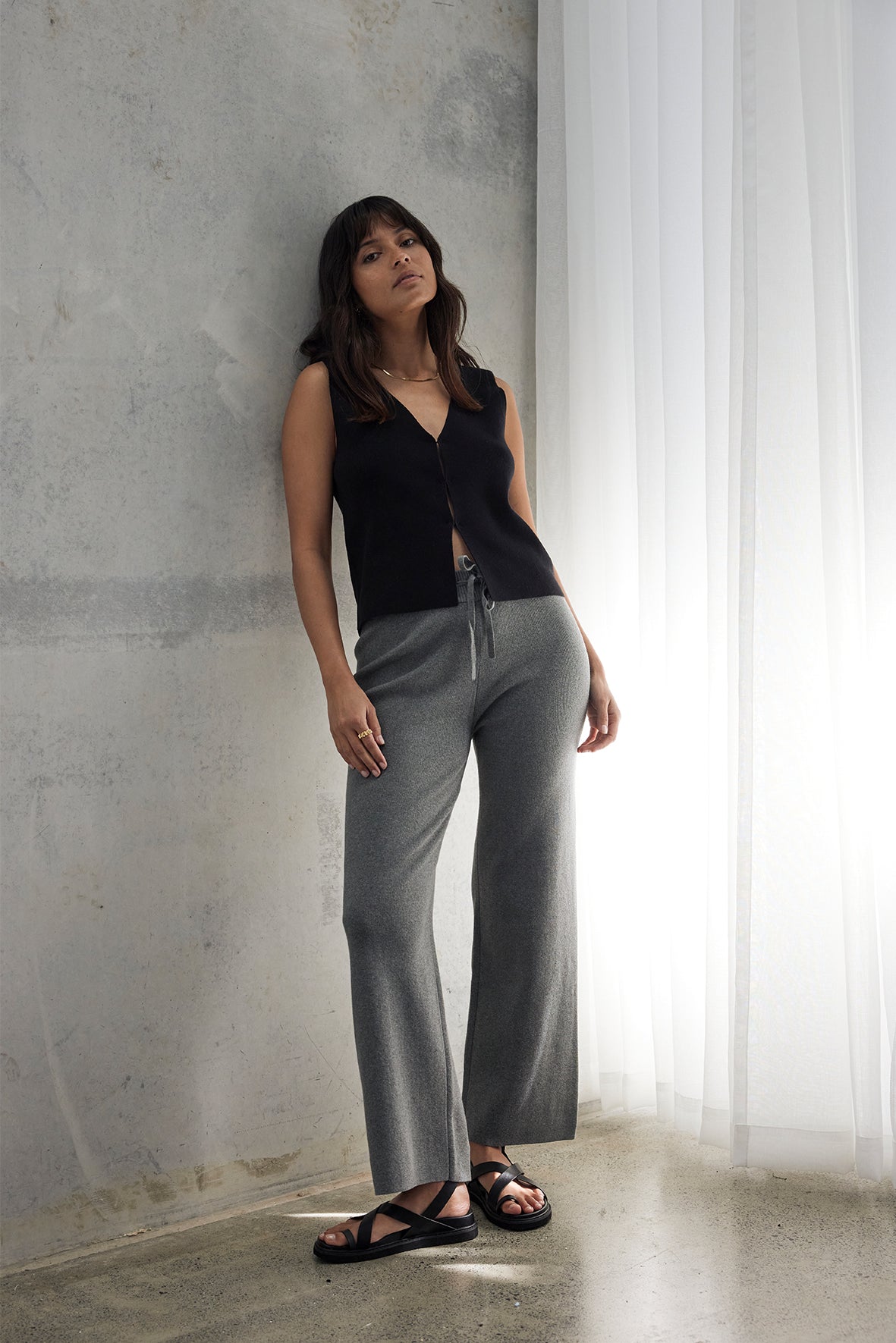 arcaa movement - noa pant - dark grey marle