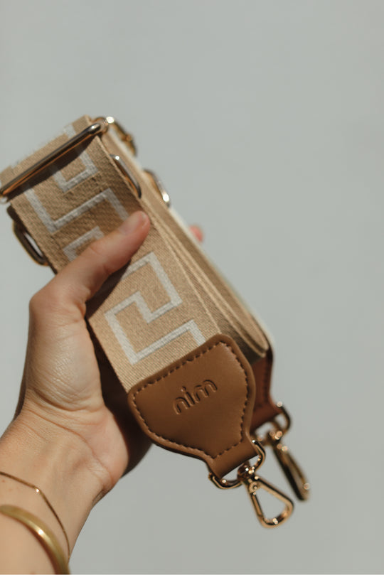 nim the label- shoulder strap -  beige key