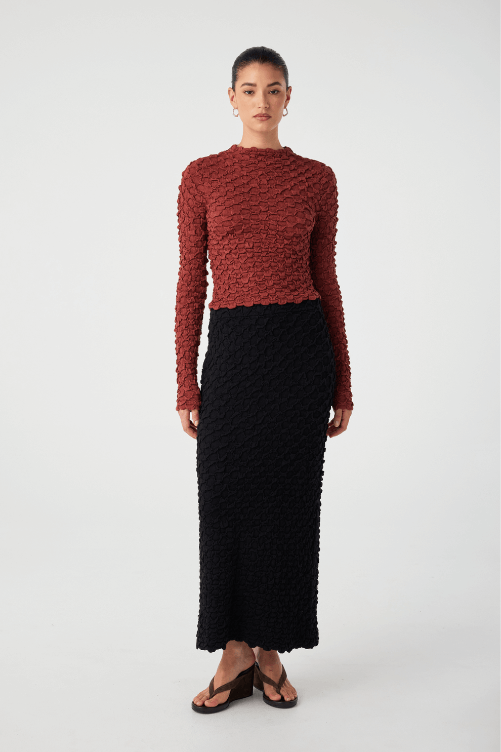 arcaa movement - suvi high neck top - half red