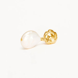 by charlotte - endless grace pearl drop earrings - gold