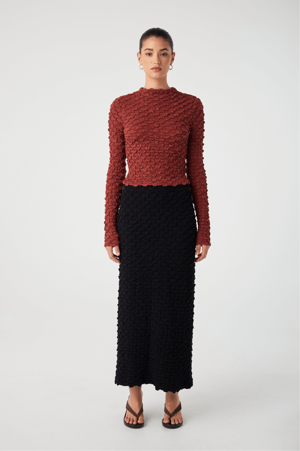 arcaa movement - suvi high neck top - half red
