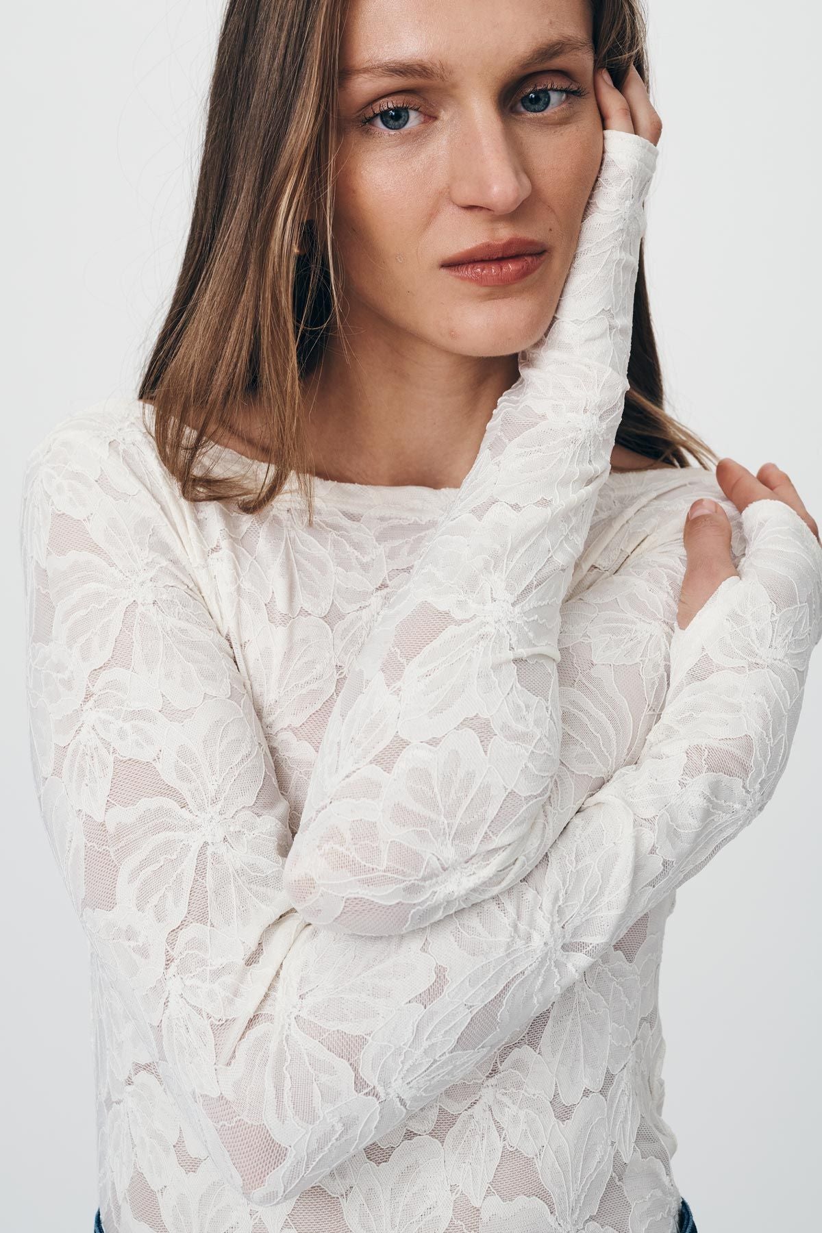 rowie the label - samantha lace top - creme