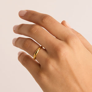 by charlotte - lover ring medium - gold