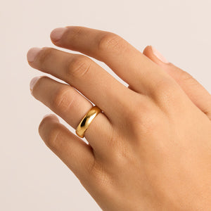 by charlotte - lover ring bold - gold