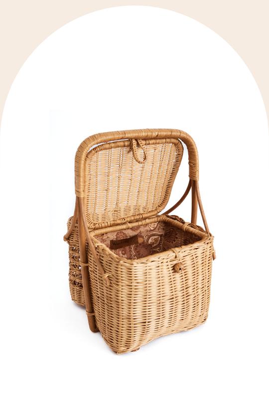 wandering folk - lovers picnic basket