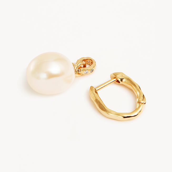 by charlotte - embrace stillness pearl hoops - gold