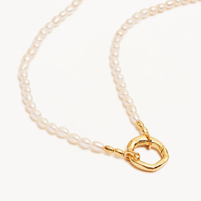 by charlotte - horizon annex link pearl necklace - gold